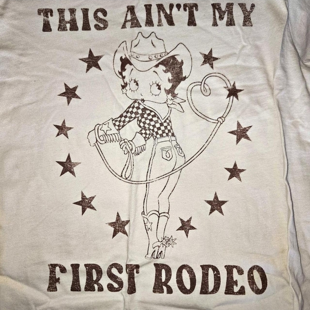 Old Navy Cream & Brown Betty Boop Rodeo Tee – Size Large